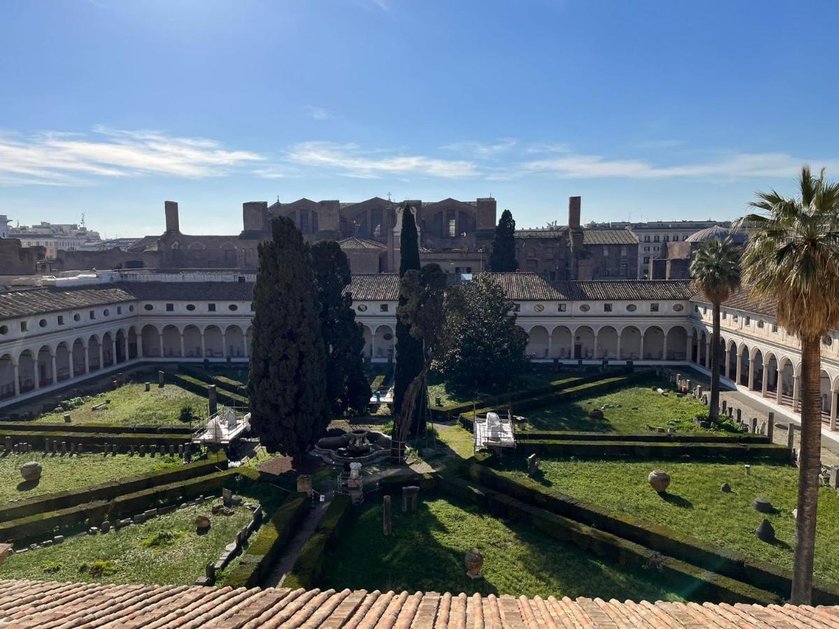 Camera X2 Con Magnifica Vista Sul Chiostro Di Michelangelo E Le Terme Di Diocleziano Rom Eksteriør billede